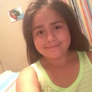 Meet your Posher, Itzel